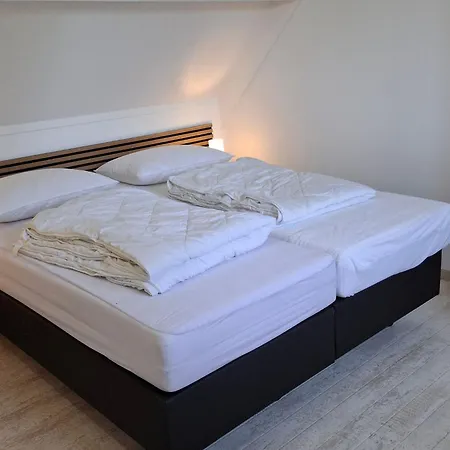 De Korre 4 Mit Privatem Garten Und Terrasse By Interhome Vakantiehuis