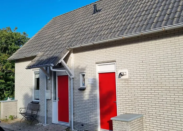 Tatil Evi De Korre 4 Mit Privatem Garten Und Terrasse By Interhome Callantsoog